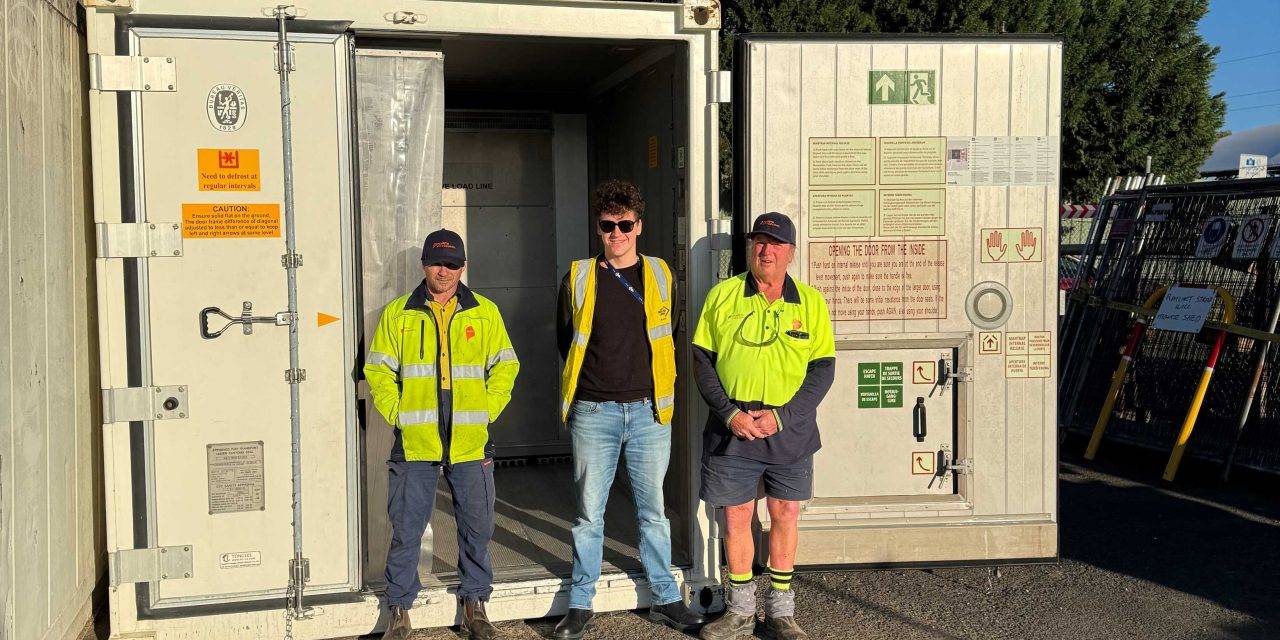 Dead Animals Left in Broken Fridge – Until Workers Fought Back